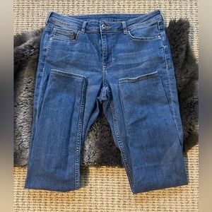 Women,s Divided Straight Leg Jeans ( 12 )